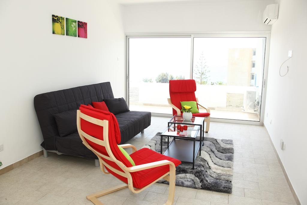 Anemos Apartments 레메소스 객실 사진