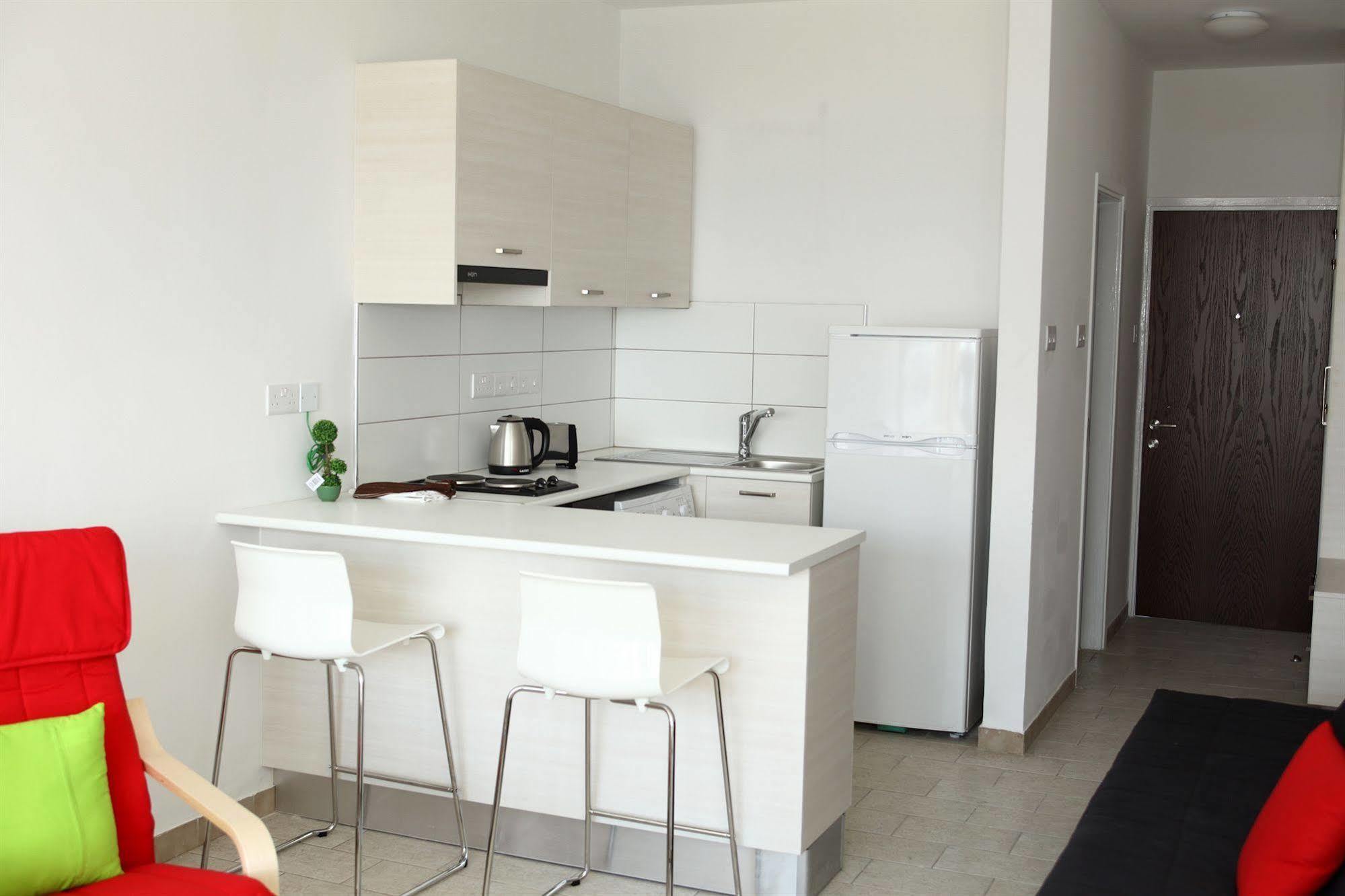 Anemos Apartments 레메소스 외부 사진