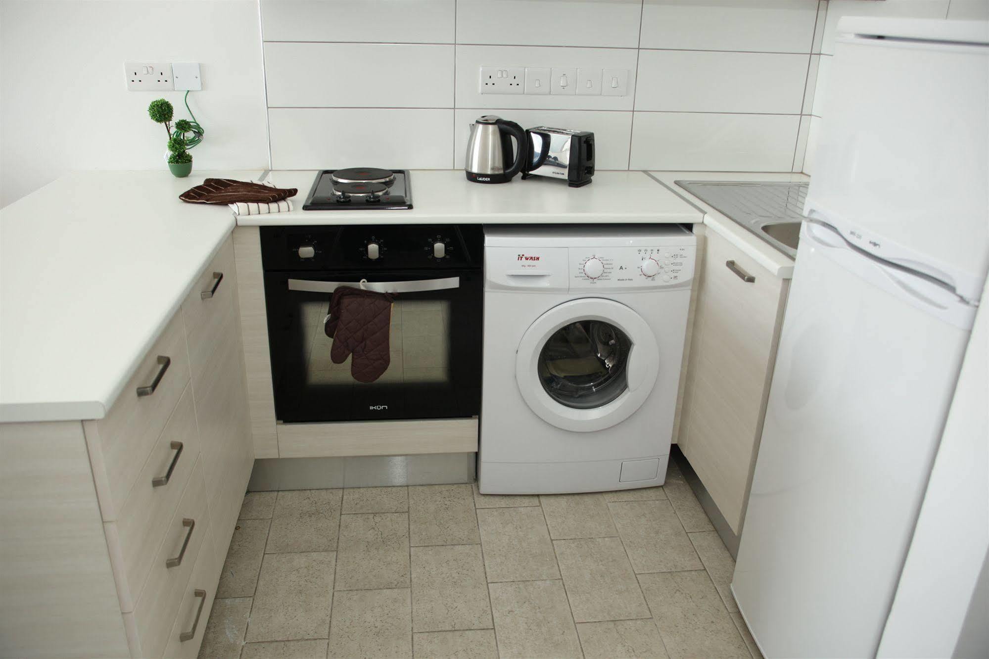 Anemos Apartments 레메소스 외부 사진