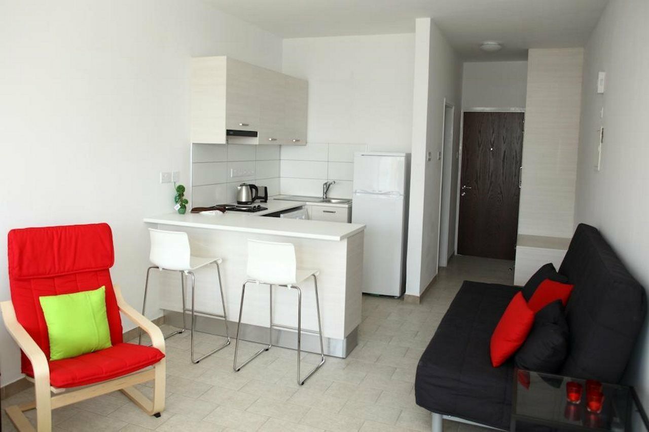 Anemos Apartments 레메소스 외부 사진